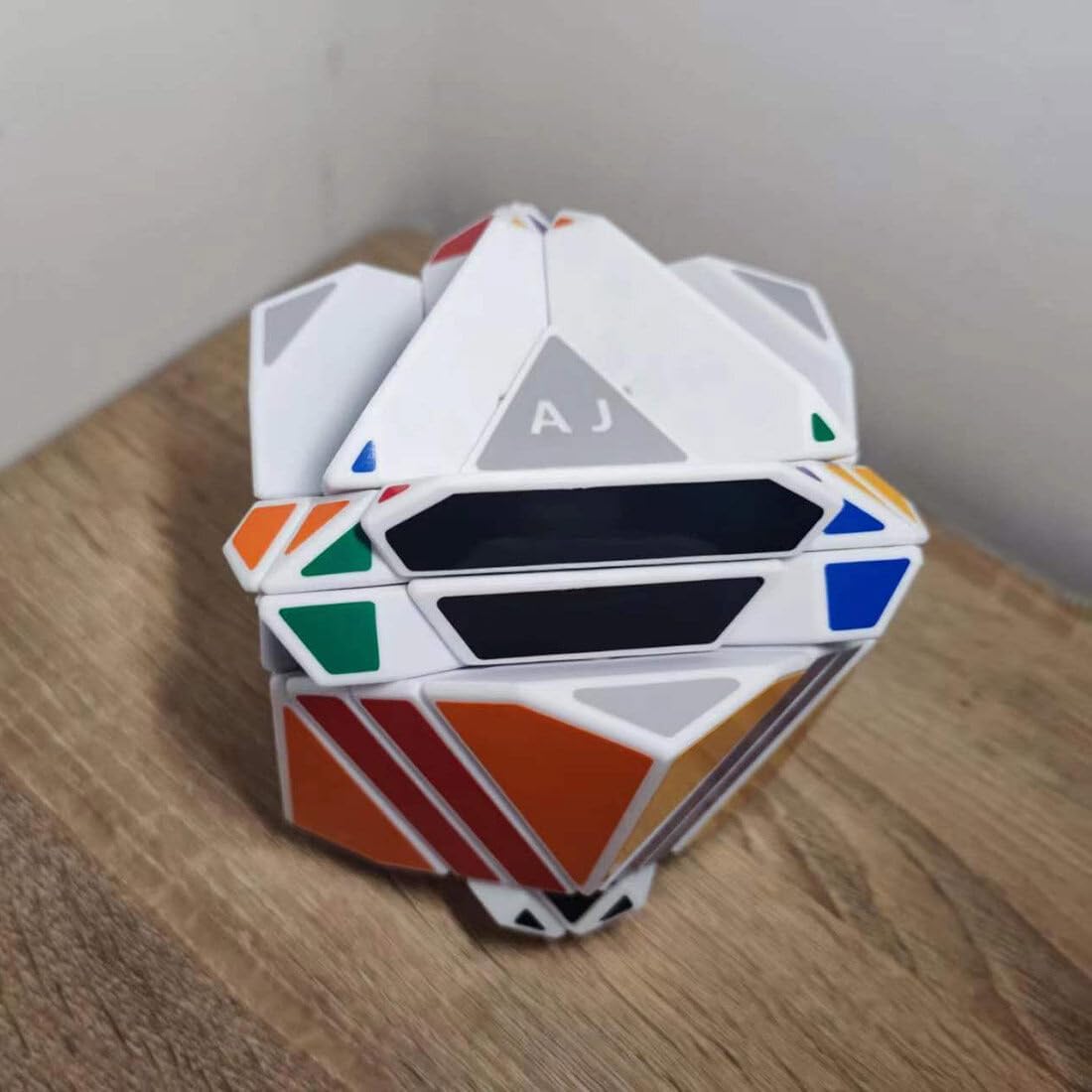 4x4x4 Hexagon Magic Shield Speed Cube, 3D Printing, Brain Teaser Puzzle Box, Great Gift for Kids Teens Adults (White)