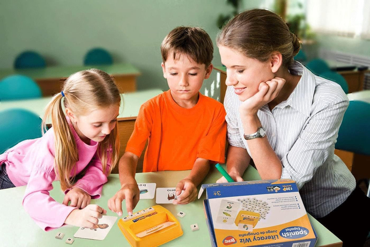 Spanish Literacy Wiz Fun Game - Espanol Lower Case 60 Flash Cards - Preschool Language Learning Educational Toys