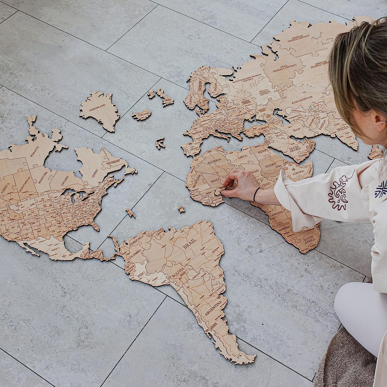 Wooden World Map Puzzle - Jigsaw Puzzle for Adults and Kids